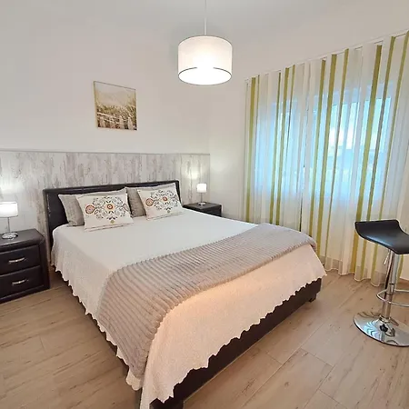 Nira House Luxury & Simplicity Дом отдыха Эрисейра