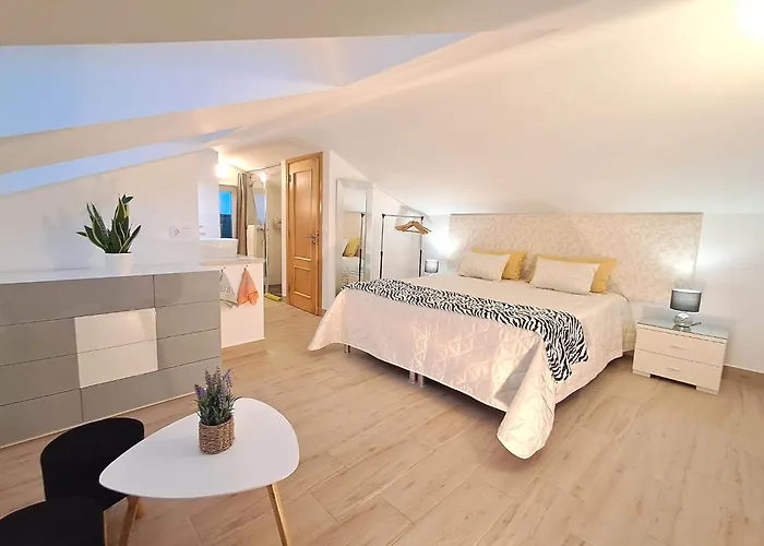 Nira House Luxury & Simplicity * Эрисейра