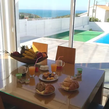 Nira House Luxury & Simplicity Feriehus *