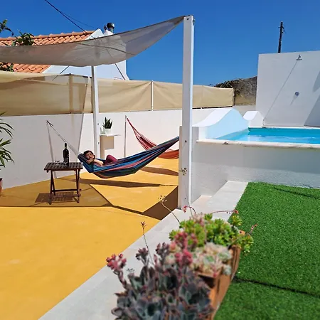 Nira House Luxury & Simplicity Vakantiehuis Ericeira