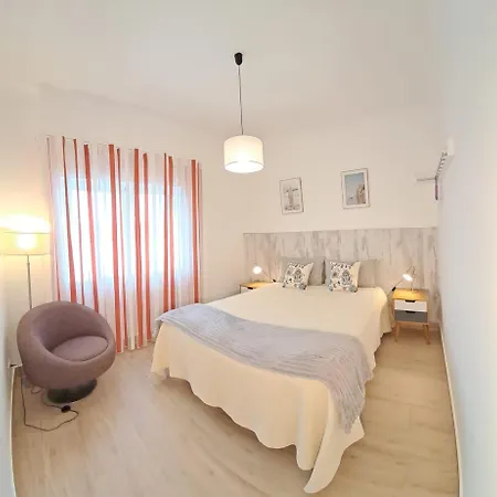 Nira House Luxury & Simplicity Feriehus