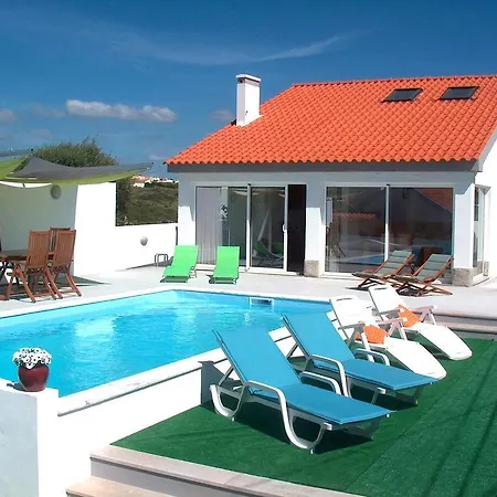 Nira House Luxury & Simplicity *